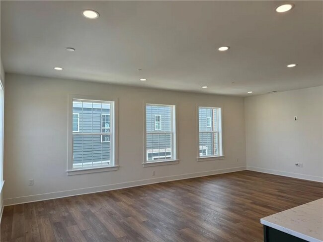 Foto del edificio - 607 Carlton Ln