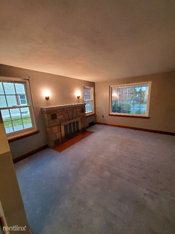 Foto principal - 320 S 6th St