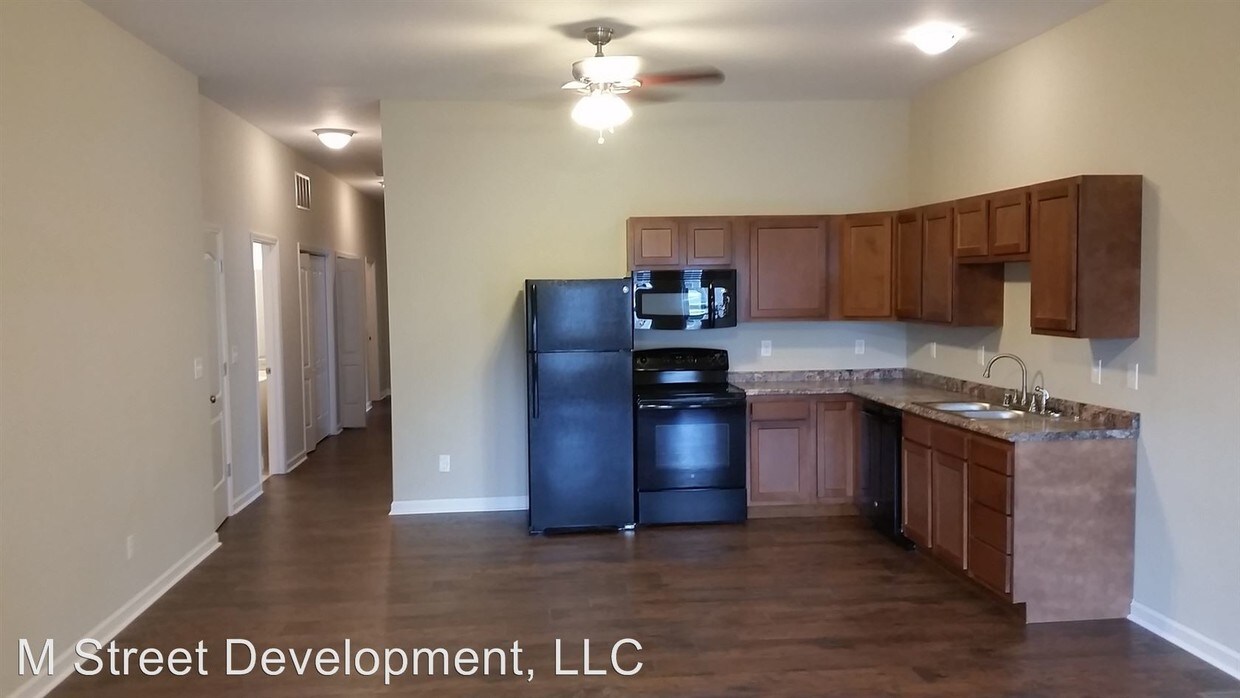 Primary Photo - 315 M St