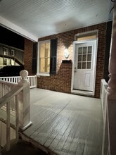 Building Photo - 82 W Main St