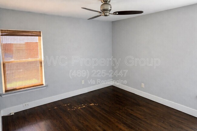 Foto del edificio - 10923 Aledo Dr