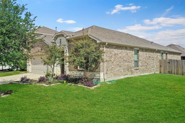 Building Photo - 19802 Auburn Tree Dr