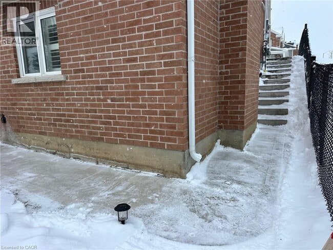 Building Photo - 219 Ridge Rd