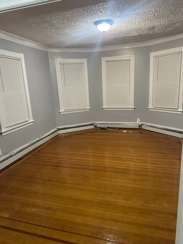 Foto principal - 106 Taylor St