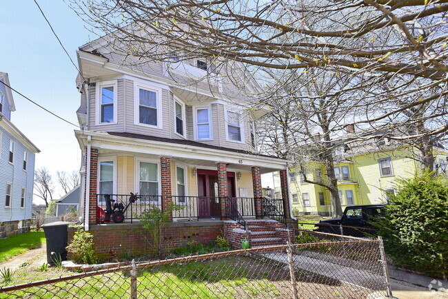 Building Photo - 63 Stanton St