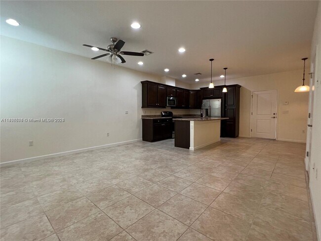 Foto del edificio - 12541 NW 32nd Manor