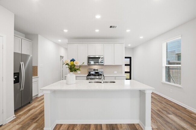 Foto del edificio - 12939 Catfish River Ct