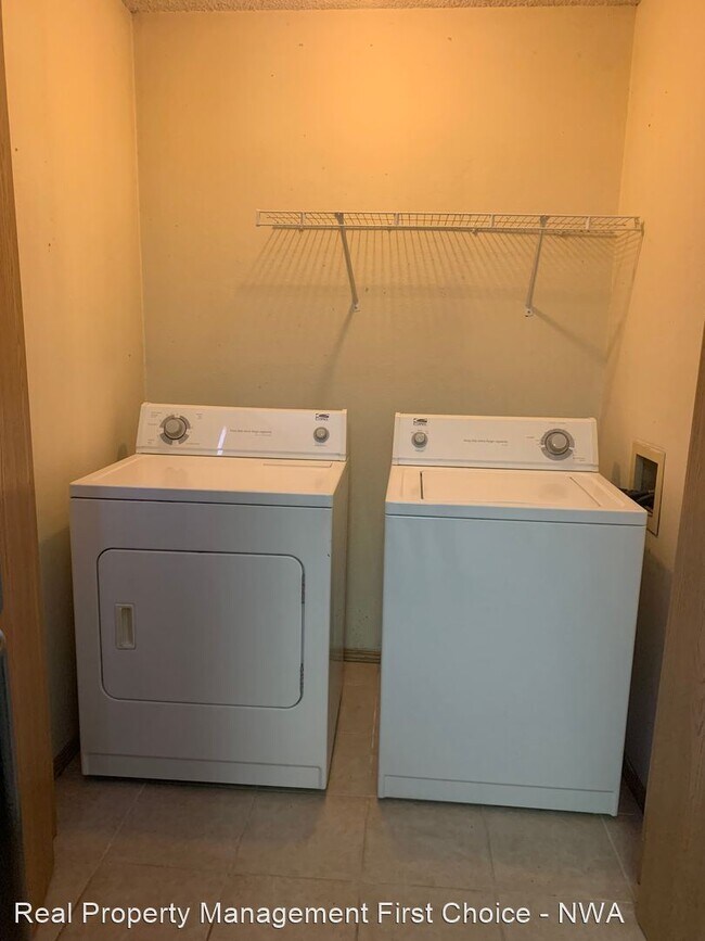 Foto del edificio - 2 br, 2 bath House - 1509 N Bernice Drive