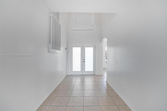 Building Photo - 16026 SW 66th Terrace
