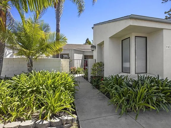 Foto del edificio - 7912 Emerald St