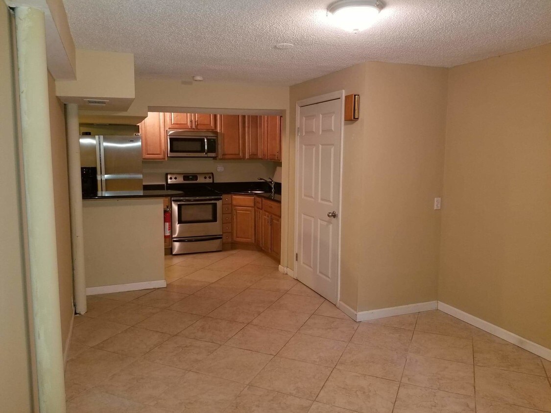 1018 Durham Rd Unit LL, Wallingford, CT 06492 Apartments in