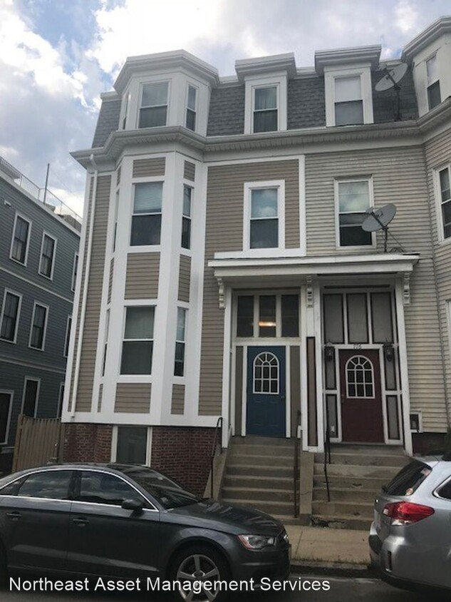 Primary Photo - 774 E 5th St
