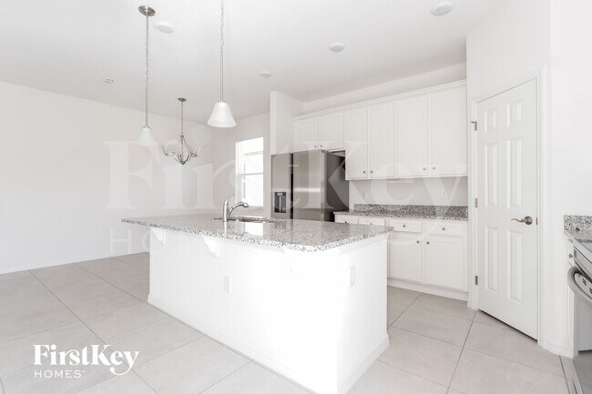 Foto del edificio - 519 Crown Rose Dr