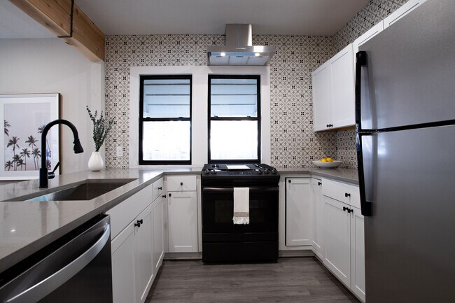 Foto del edificio - 2855 Sharon St