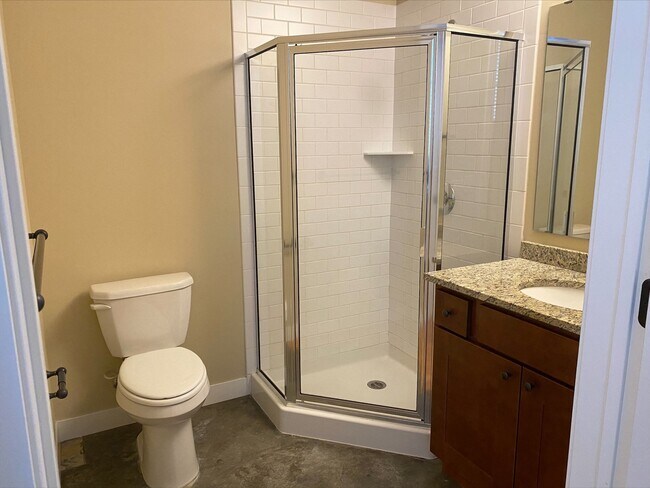 Interior Photo - Pioneer Endicott