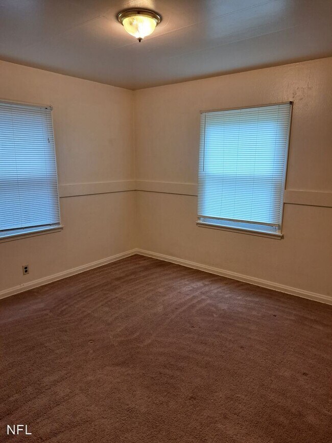 Foto del edificio - 3 br, 1.5 bath House - 1903 W Colonial Ave
