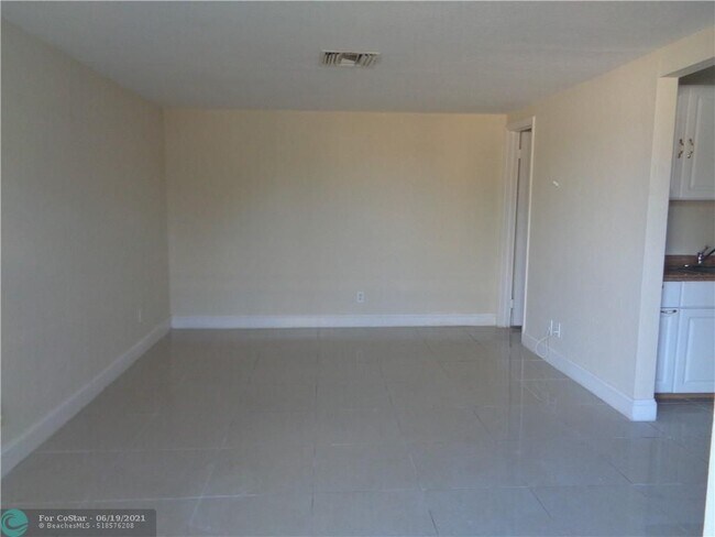 Foto del edificio - 1331 SW 44th Terrace