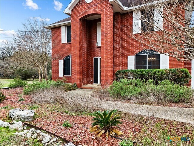 Foto del edificio - 5462 Circle Oak Dr