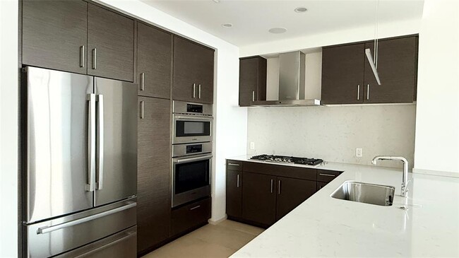 Foto del edificio - 301 West Ave