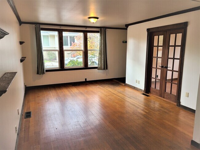 Foto del edificio - 2612 S Grand St