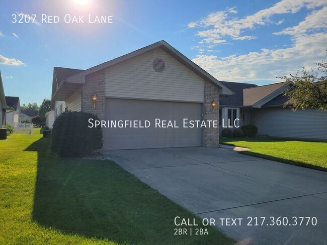 Building Photo - 3207 Red Oak Ln