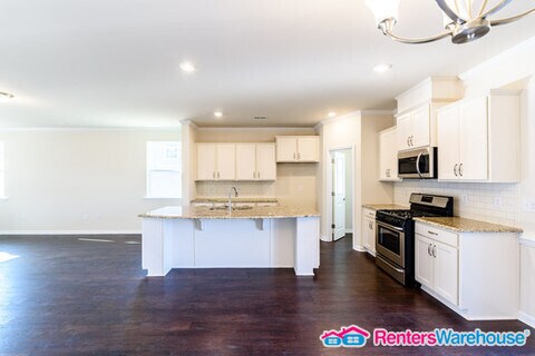 Building Photo - Coming Soon!!