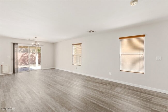 Building Photo - 218 Lantana Breeze Dr