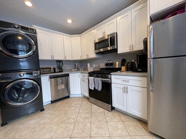 Foto del edificio - 22-24 Highland Ave