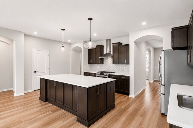 Foto del edificio - 807 Littleton Dr