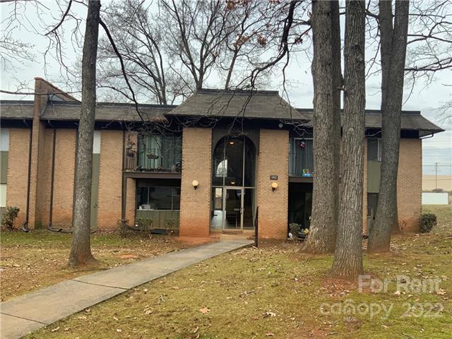 Primary Photo - 342 Orchard Trace Ln