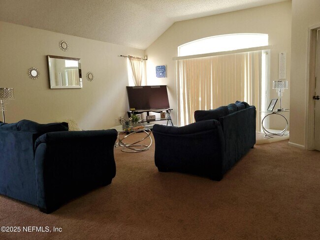 Foto del edificio - 6833 Morse Oaks Dr