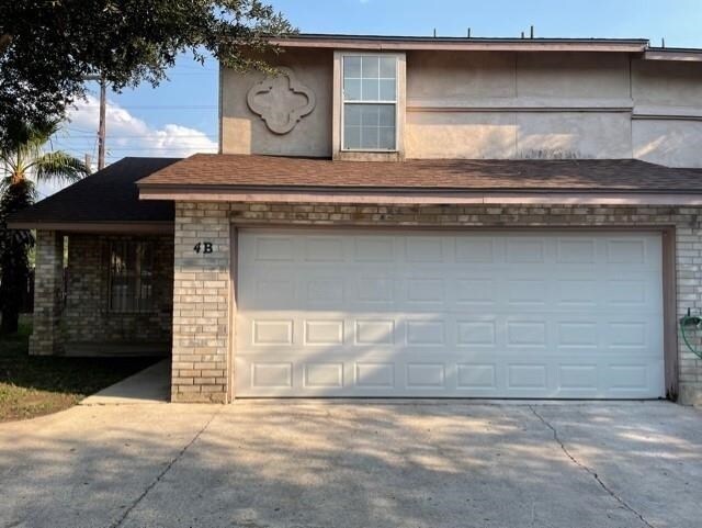 Foto principal - 8801 McPherson Rd
