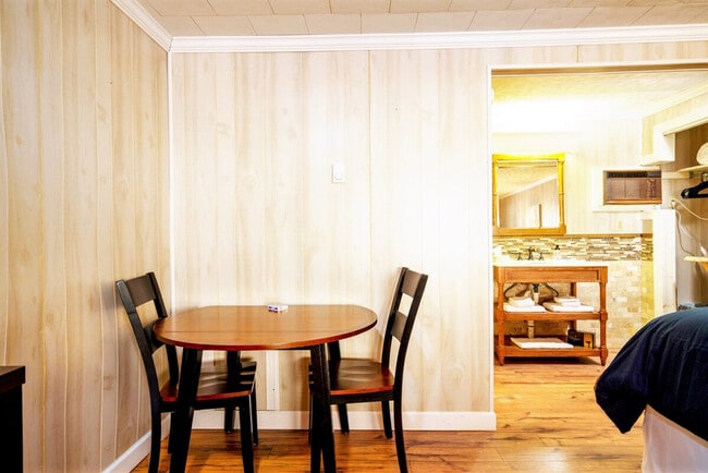 Building Photo - 90 Faulkner Rd