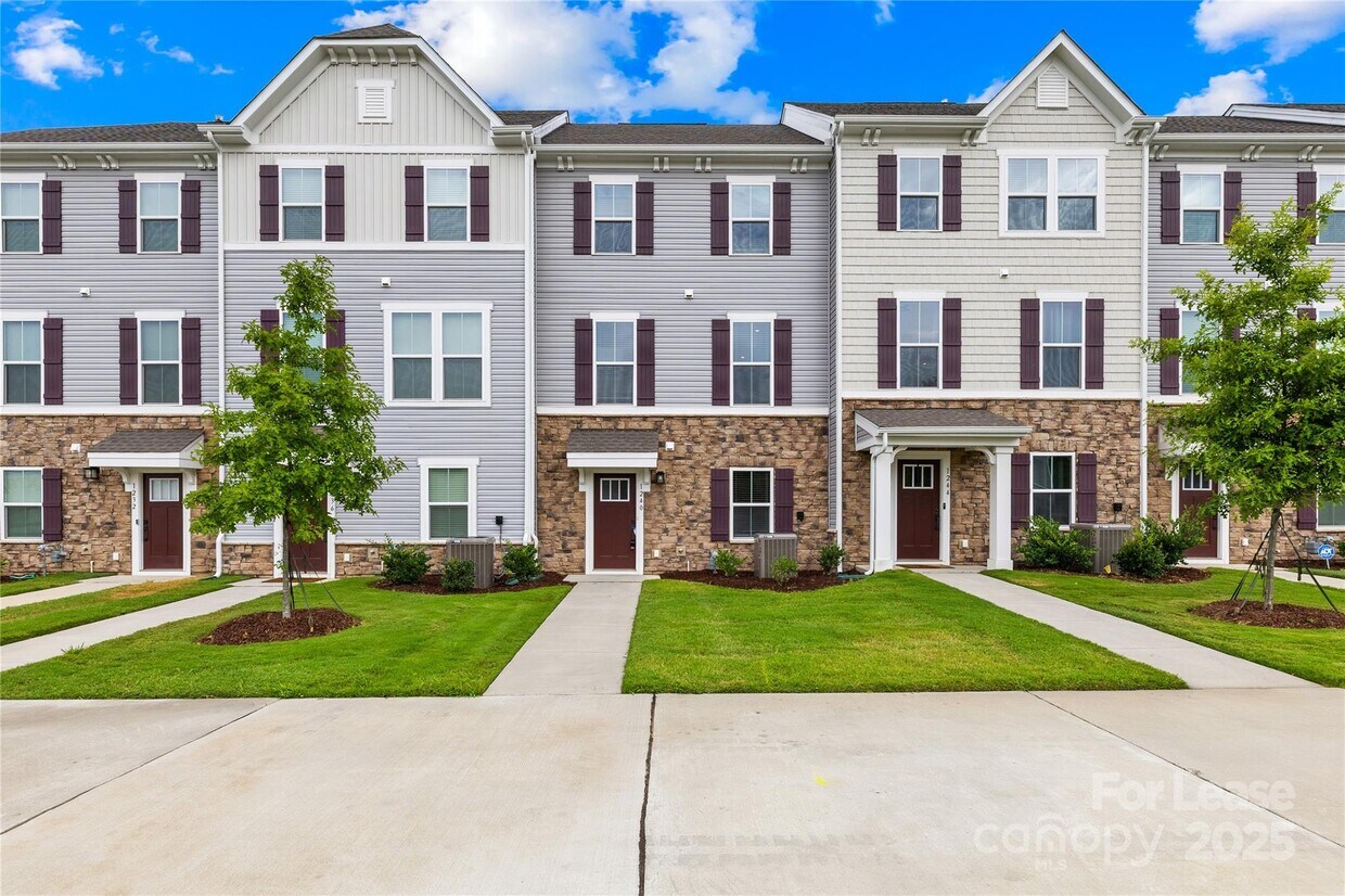 Foto principal - 1240 Newell Towns Ln