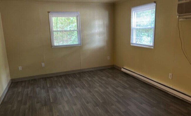 Building Photo - 2572 Alcott Rd