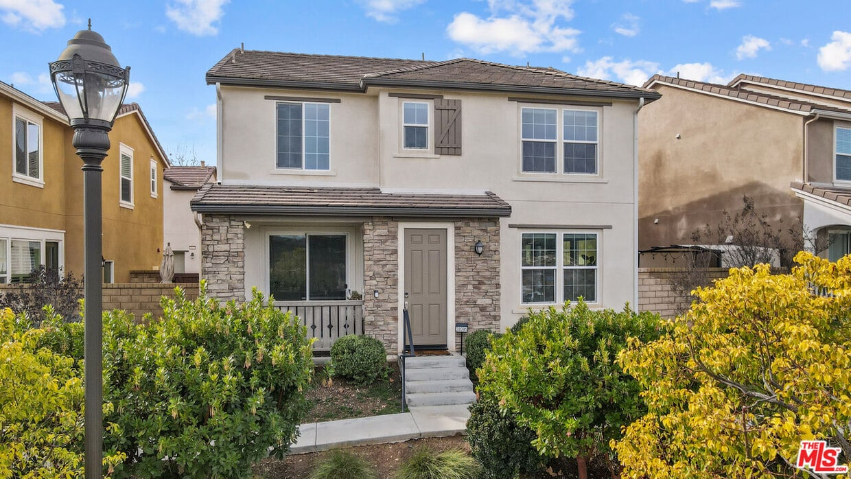 Primary Photo - 28285 N Via Sonata Dr