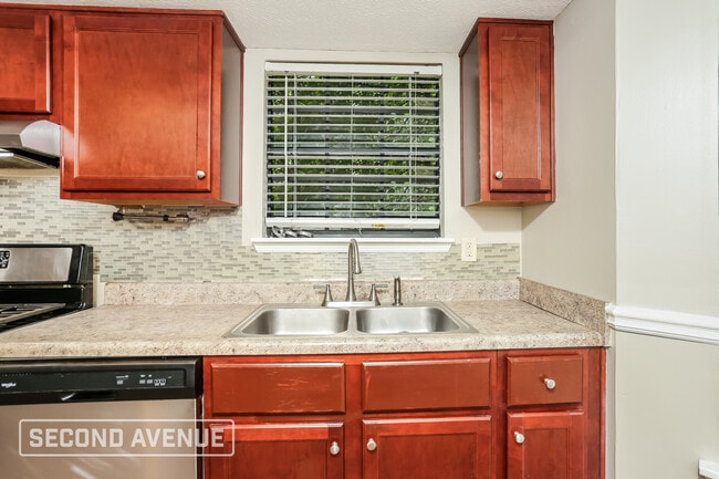 Building Photo - 2908 Kevin Ln