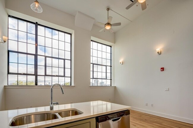 Foto del edificio - 170 Lafayette St