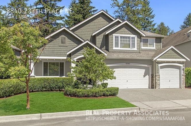 Primary Photo - Single Family Home in Redmond Ridge