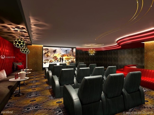 Foto del edificio - 300 Sunny Isles Blvd