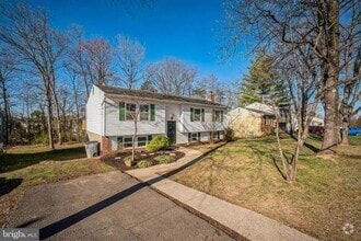 Building Photo - 8314 Liberia Ave