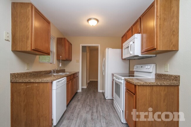 Foto del edificio - 1164 N Aberdeen Dr