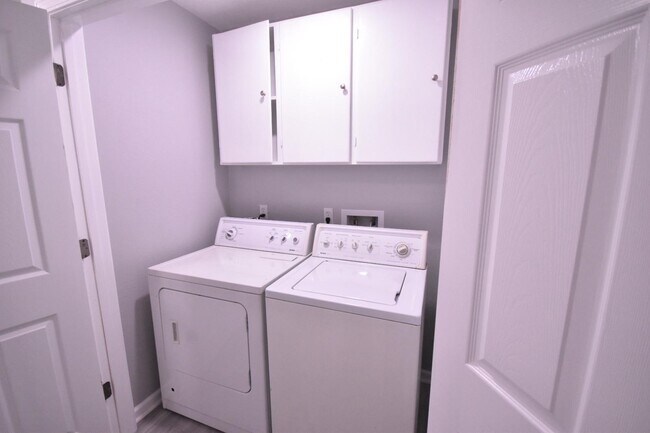 Foto del edificio - 3619 Penwood Way