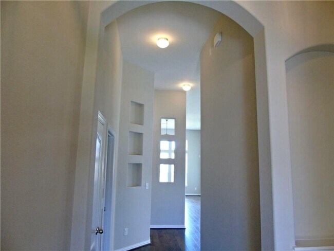 Building Photo - 505 Vista Portola Loop