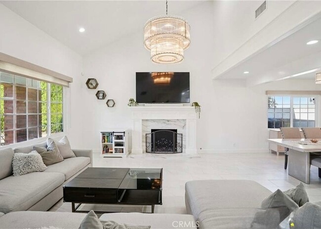 Foto del edificio - 1446 Beechwood Dr