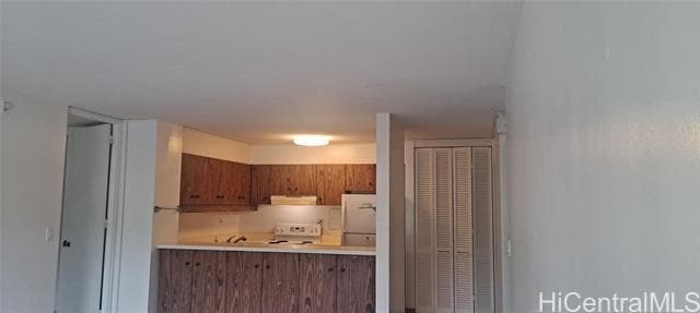 Building Photo - 1717 Mott Smith Dr
