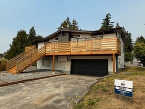 Building Photo - 8031 Kispiox Rd