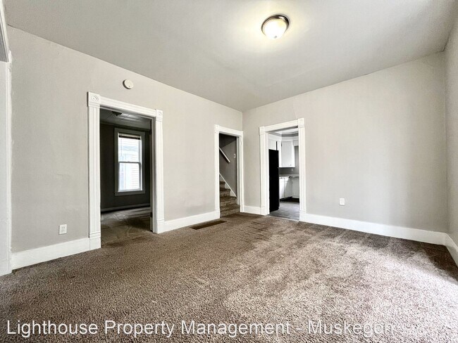 Foto del edificio - 3 br, 1 bath House - 1432 Leahy St