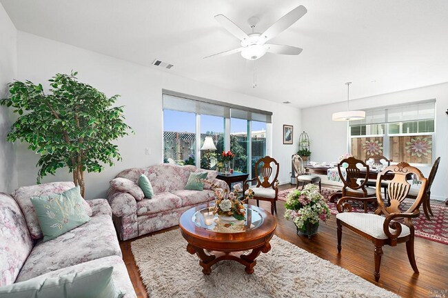 Foto del edificio - 2946 Bay Village Ave