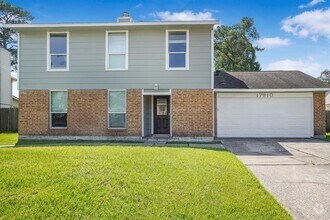 Building Photo - 17810 Crestline Rd